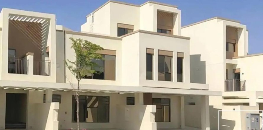 Damac Lagoons, Dubai, UAE의 타운하우스 침실 4개, 144제곱미터 번호 747957
