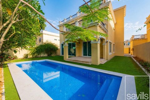 Jumeirah Park, Dubai, UAE의 빌라 침실 4개, 538.84제곱미터 번호 747958
