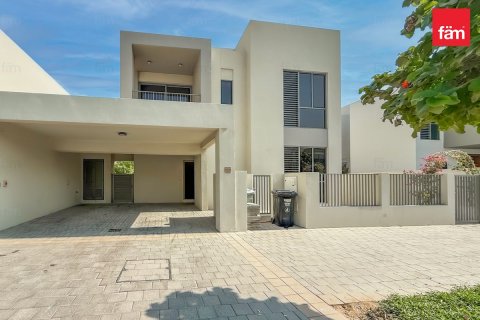 Βίλα σε Dubai Hills Estate, ΗΑΕ 4 υπνοδωμάτια, 432.6 τ.μ. Αρ. 679189 - φωτογραφία 1