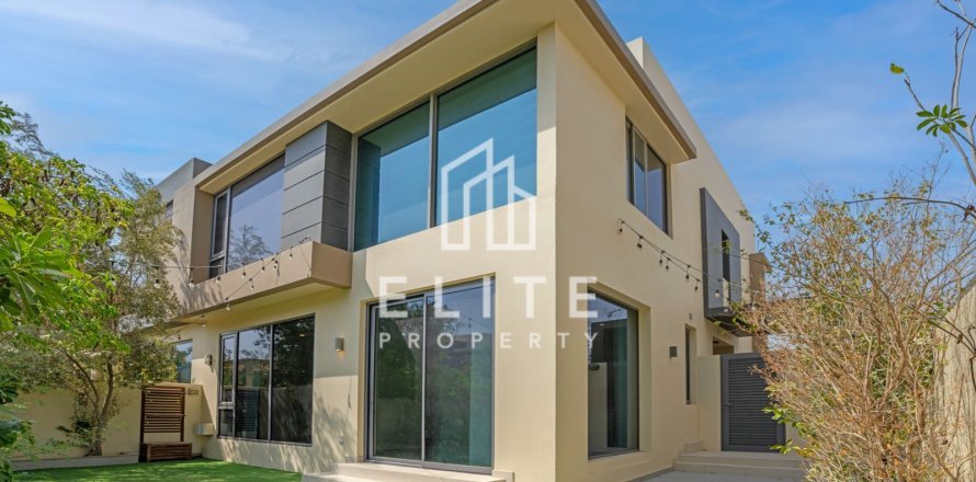 Vila v Dubai Hills Estate, Dubai, SAE 5 spální č. 681739