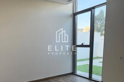 خانه شهری برای اجاره در Dubai، امارات متحده عربی 4 خوابه ، 359 متر مربع ، شماره 681738 - تصویر 2