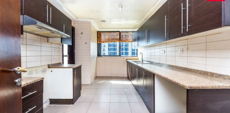 آپارتمان در Dubai ، امارات متحده عربی 3 خوابه ، 177.4 متر مربع.  شماره 689391