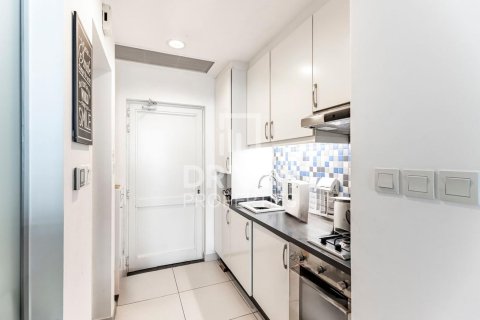 Lägenhet till försäljning i Palm Jumeirah, Dubai, UAE 1 rum, 51 kvm Nr. 683582 - fotografi 8