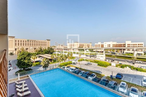 Lägenhet till försäljning i Palm Jumeirah, Dubai, UAE 1 rum, 51 kvm Nr. 683582 - fotografi 2