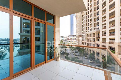 Lägenhet till försäljning i Palm Jumeirah, Dubai, UAE 1 rum, 51 kvm Nr. 683582 - fotografi 11