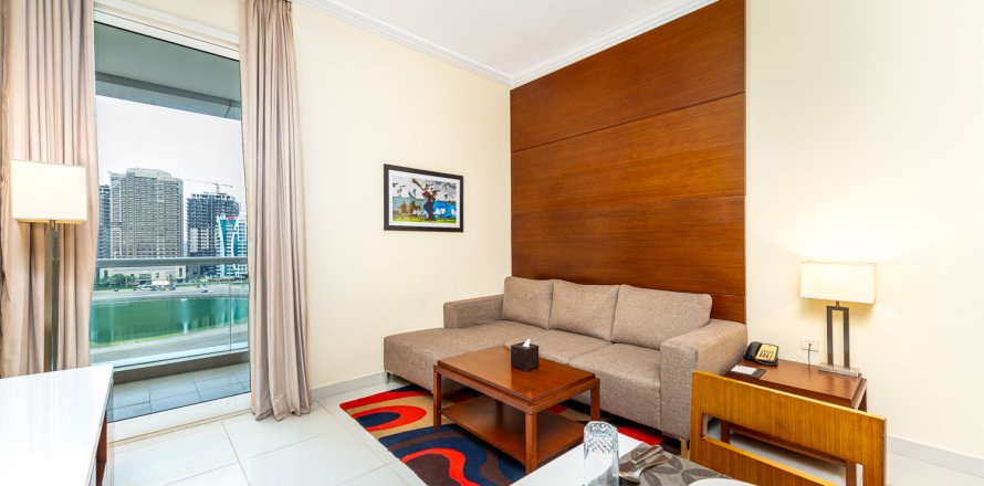 Apartment i Dubai Sports City, Dubai, UAE 2 soveværelser, 113.64 kvm № 750815