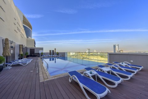 Apartment til leje i Dubai Sports City, Dubai, UAE 2 soveværelser, 113.64 kvm № 750815 - foto 21