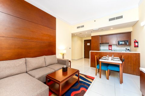 Apartment til leje i Dubai Sports City, Dubai, UAE 2 soveværelser, 113.64 kvm № 750815 - foto 2