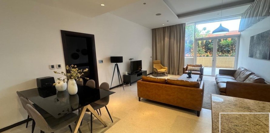 Apartment in Palm Jumeirah, Dubai, UAE 1 bedroom, 160 sq.m. № 647407