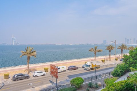Apartment in Palm Jumeirah, Dubai, UAE 2 bedrooms, 149 sq.m. № 647409 - photo 13