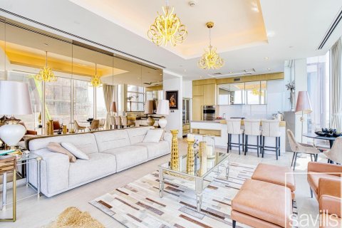 Apartment in Palm Jumeirah, Dubai, UAE 2 bedrooms, 149 sq.m. № 647409 - photo 3