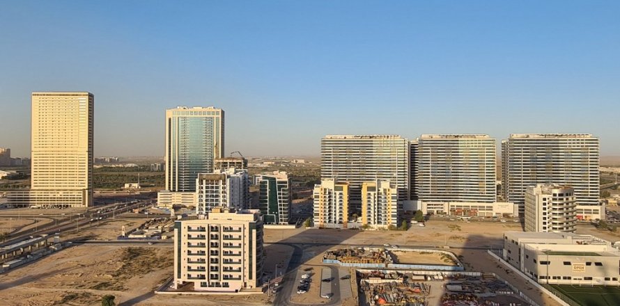 Tanah di Dubai, UAE № 701033