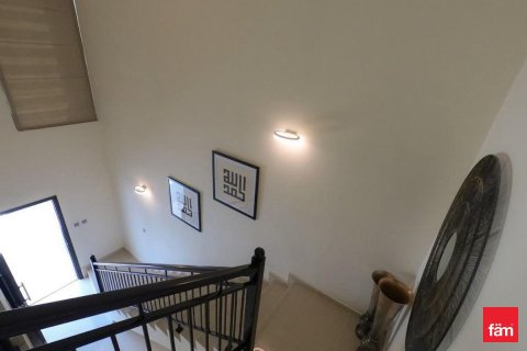 Villa in Dubai, UAE 3 bedrooms, 174.8 sq.m. № 714397 - photo 3