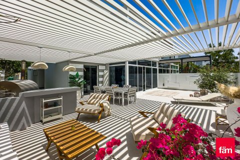 Shtëpi në qytet në Dubai, Emiratet e Bashkuara Arabe 4 dhoma gjumi, 304.5 m2. № 714398 - Foto 7