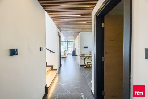 Shtëpi në qytet në Dubai, Emiratet e Bashkuara Arabe 4 dhoma gjumi, 304.5 m2. № 714398 - Foto 2