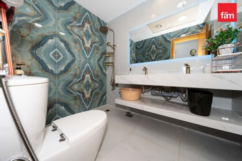 Lägenhet uthyres i Business Bay, Dubai, UAE 2 sovrum, 102 kvm Nr. 660315 - fotografi 17