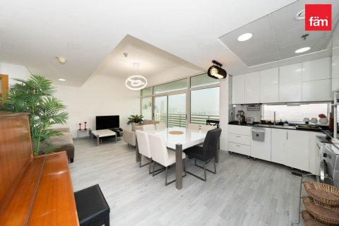 Lägenhet uthyres i Business Bay, Dubai, UAE 2 sovrum, 102 kvm Nr. 660315 - fotografi 3