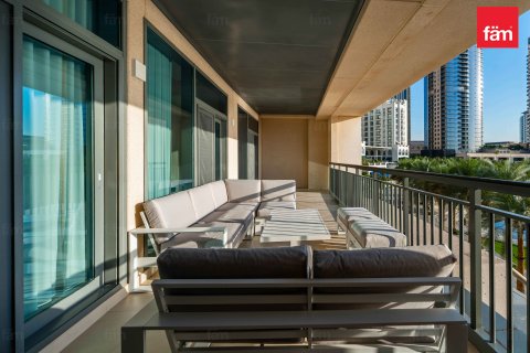 Apartament în Dubai, EAU 2 dormitoare, 191.9 mp. №660313