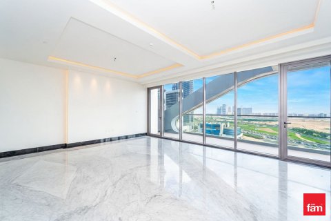 شقة للإيجار في الخليج التجاري، دبي، الإمارات العربية المتحدة 2 غرفة نوم ، 214.8 متر مربع ، رقم 713598 - صورة 3