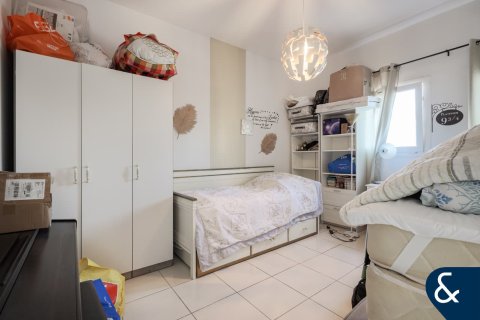 Villa te koop in The Lakes, Dubai, VAE 3 slaapkamers, 256 vr.m., nr 688755 - foto 15