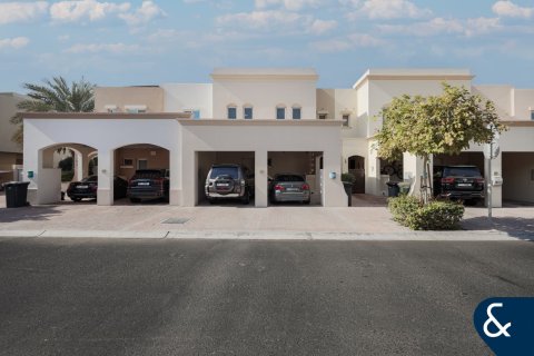 Villa te koop in The Lakes, Dubai, VAE 3 slaapkamers, 256 vr.m., nr 688755 - foto 25