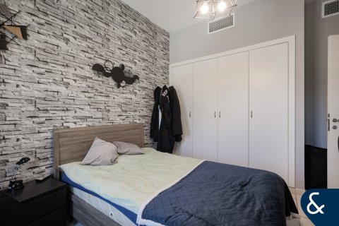 Villa te koop in The Lakes, Dubai, VAE 3 slaapkamers, 256 vr.m., nr 688755 - foto 19