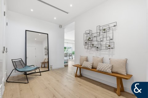 Vilă de vânzare în The Lakes, Dubai, EAU 3 dormitoare, 236 mp.  №688758 - poză 11