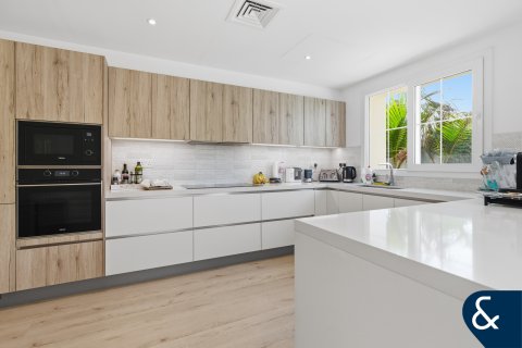 Vilă de vânzare în The Lakes, Dubai, EAU 3 dormitoare, 236 mp.  №688758 - poză 6