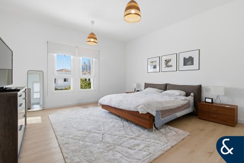 Vilă de vânzare în The Lakes, Dubai, EAU 3 dormitoare, 236 mp.  №688758 - poză 17