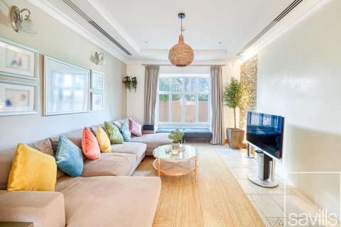 Vila v Jumeirah Golf Estates, Dubai, SAE 5 ložnice, 717 m² Č.: 680903 - fotografie 7