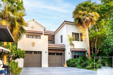 Vila v Jumeirah Golf Estates, Dubai, SAE 5 ložnice, 797 m² Č.: 680904 - fotografie 2