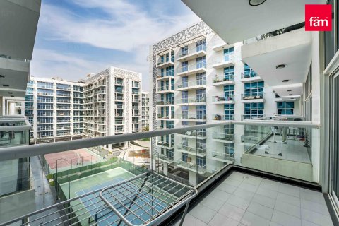 Byt v Dubai Studio City, SAE 2 ložnice, 107 m² Č.: 634790 - fotografie 1