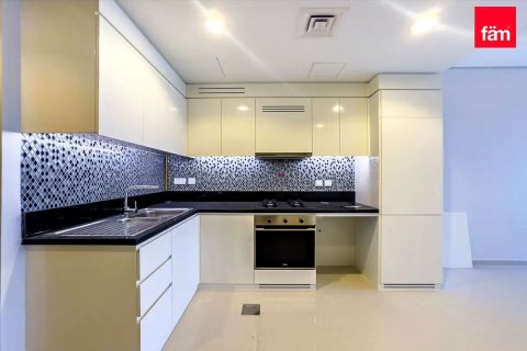 Apartmen di Business Bay, Dubai, UAE 2 bilik tidur, 75.4 meter persegi № 669667 - foto 3