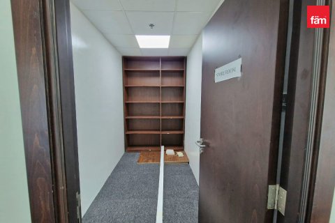 Zyrë në Dubai, Emiratet e Bashkuara Arabe 181.5 m2. № 669671 - Foto 9