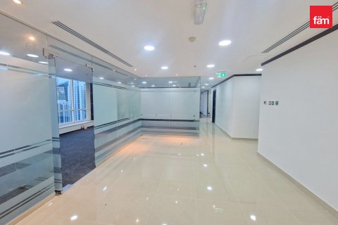 Zyrë në Dubai, Emiratet e Bashkuara Arabe 181.5 m2. № 669671 - Foto 7
