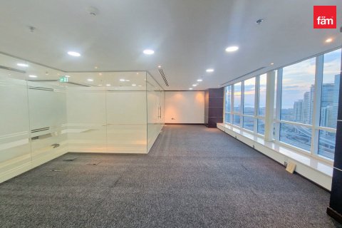 Zyrë në Dubai, Emiratet e Bashkuara Arabe 181.5 m2. № 669671 - Foto 3