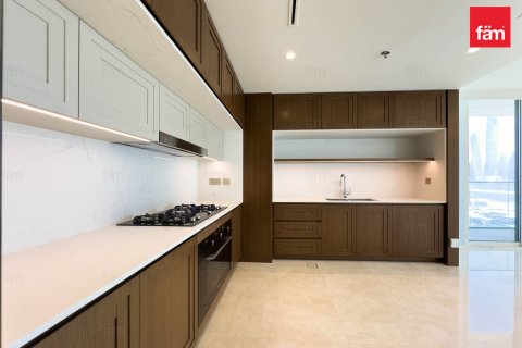 Apartamento para arrendamento em Dubai Harbour, Dubai, EAU 3 quartos, 178.2 m2 № 641567 - foto 20