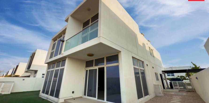 Kaupunkipientalo Dubai, Arabiemiraatit 6 makuuhuonetta, 380.7 m2 № 641571