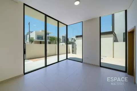 Βίλα σε Dubai Hills Estate, ΗΑΕ 5 υπνοδωμάτια, 964 τ.μ. Αρ. 738201 - φωτογραφία 8