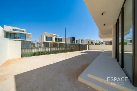 Βίλα σε Dubai Hills Estate, ΗΑΕ 5 υπνοδωμάτια, 964 τ.μ. Αρ. 738201 - φωτογραφία 14