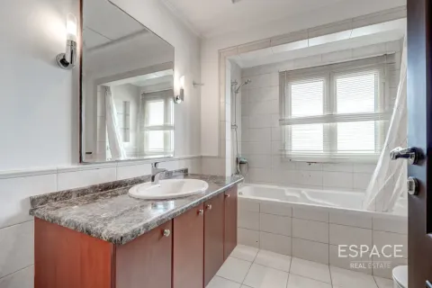 Vila u Meadows, Dubai, UAE 5 spavaćih soba, 571 m2 Br. 738203 - fotografija 8