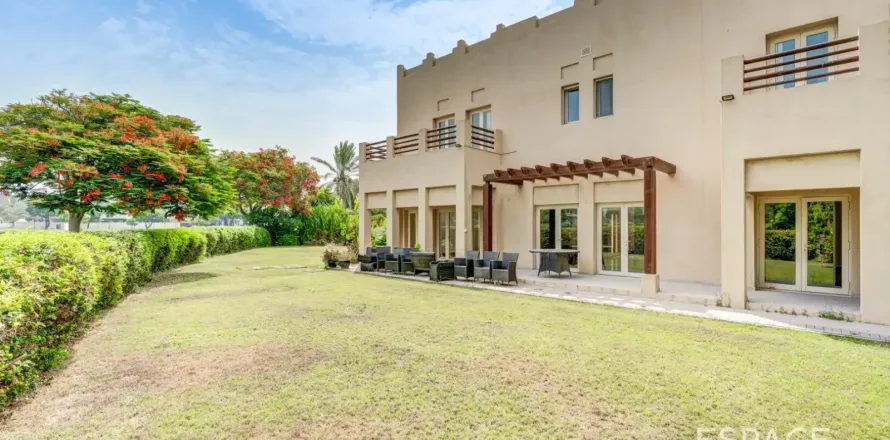 Vila u Meadows, Dubai, UAE 571 m2, 5 spavaćih soba Br. 738203