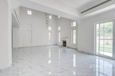 Villa para arrendamento em Arabian Ranches, Dubai, EAU 5 quartos, 424 m2 № 738202 - foto 3