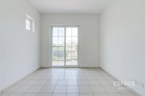 Villa para arrendamento em Arabian Ranches, Dubai, EAU 5 quartos, 424 m2 № 738202 - foto 10