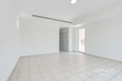 Villa para arrendamento em Arabian Ranches, Dubai, EAU 5 quartos, 424 m2 № 738202 - foto 15