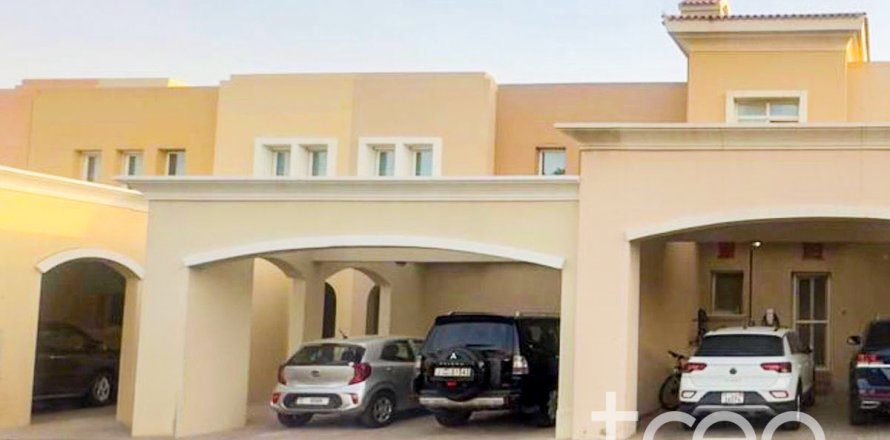 Vila v Arabian Ranches, Dubai, SAE 3 spálne, 212.56 m2 č. 739348