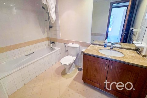 Vilë në Arabian Ranches, Dubai, Emiratet e Bashkuara Arabe 3 dhoma gjumi, 228.26 m2. № 739345 - Foto 13