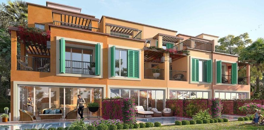 Villa in Dubai, UAE 5 bedrooms, 219.6 sq.m. № 700021