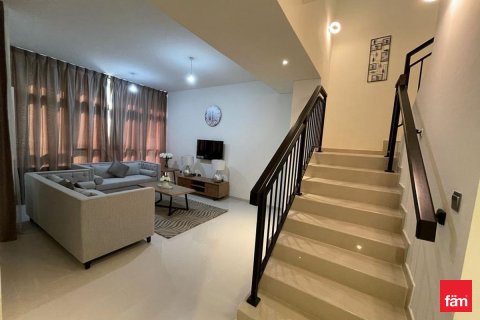 Casa urbana para venda em Dubai, EAU 3 quartos, 151.8 m2 № 699999 - foto 4