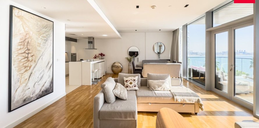Wohnung in Dubai, VAE: 1 Schlafzimmer, 106.5 m2 Nr. 699998